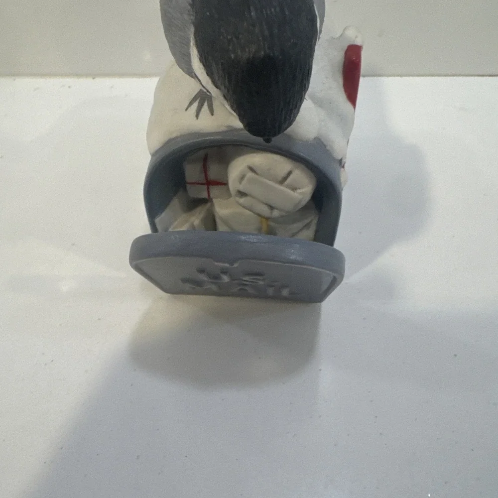 Chickadee Bird Sitting on Mailbox Figurine ANY MAIL? 1990 Princeton Gallery